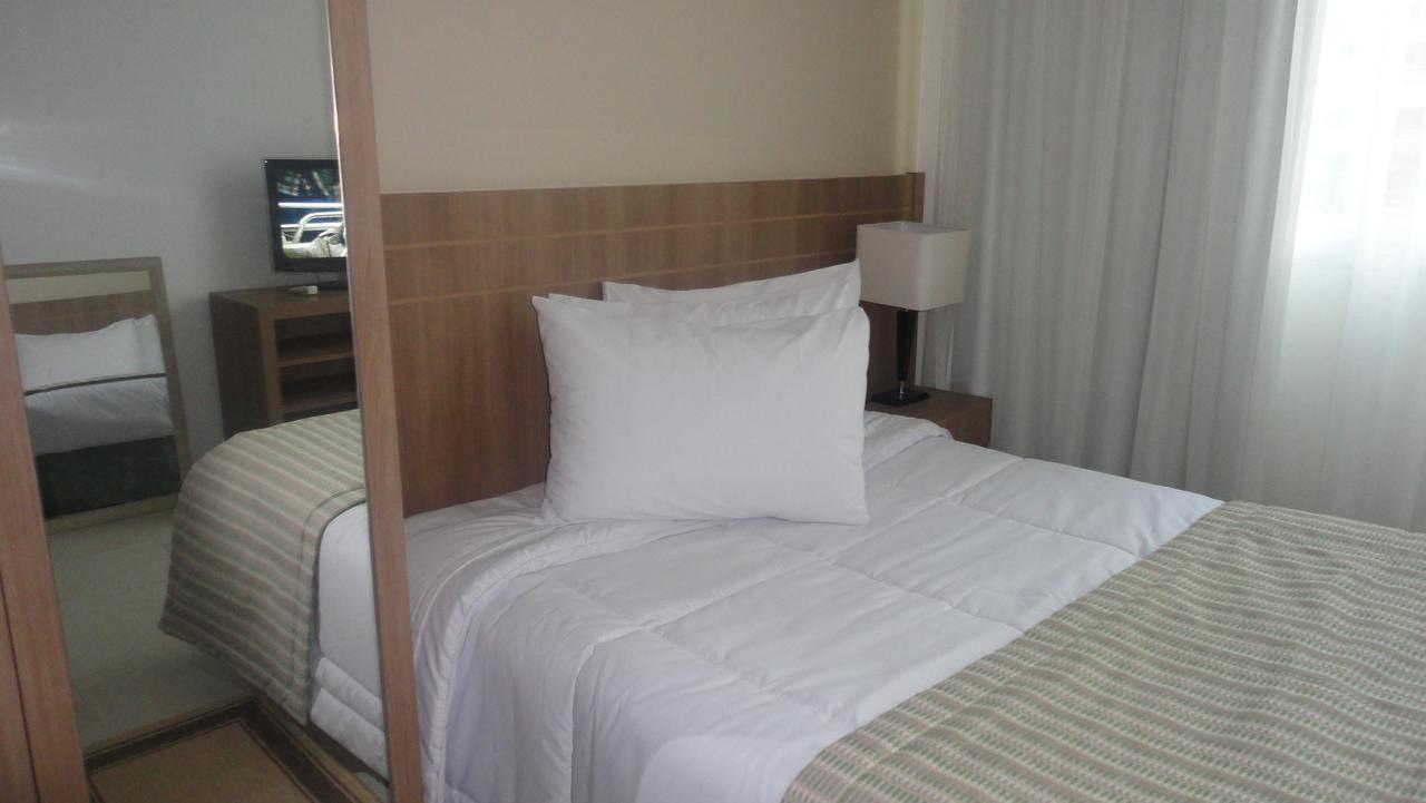 Flat Brasilia - Setor Hoteleiro Norte Bagian luar foto